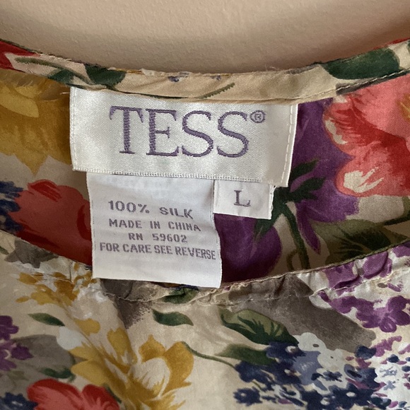 Vintage silk floral top - Picture 2 of 5